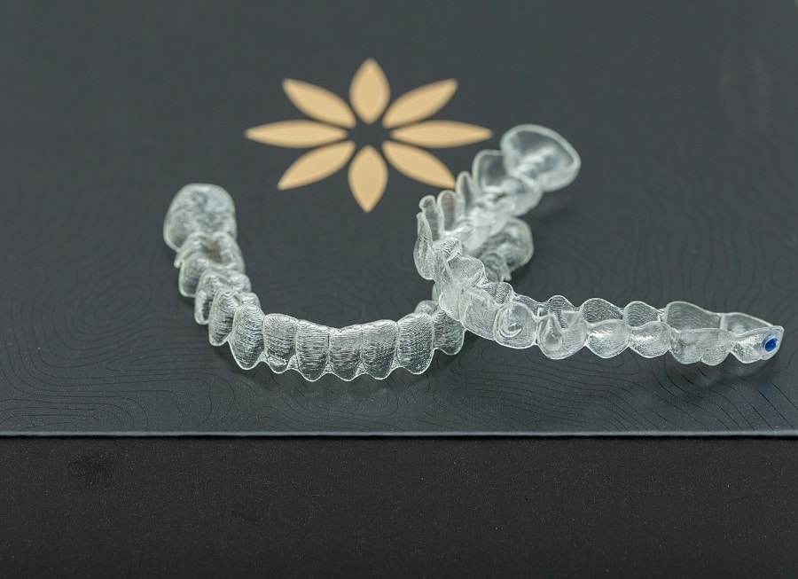 What is Comprehensive Invisalign? Clear Aligner Treatment Guide